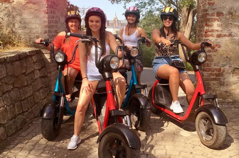 Prague Electric Scooter and eBike Grand Tour - Key points to know before you ride
