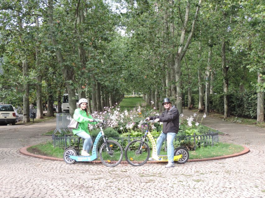 Prague: Grand e-Scooter Guided Tour - Petřín Hill and the return by the river