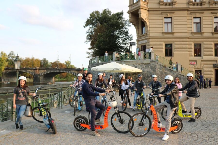 Prague: Grand Segway and eScooter Live Guided City Tour - From Old Town Square to the Vltava