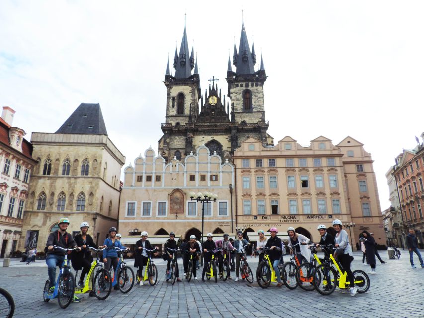 Prague: Highlights Tour on e-Scooter or eBike - Guides, group size, and the feel of the ride