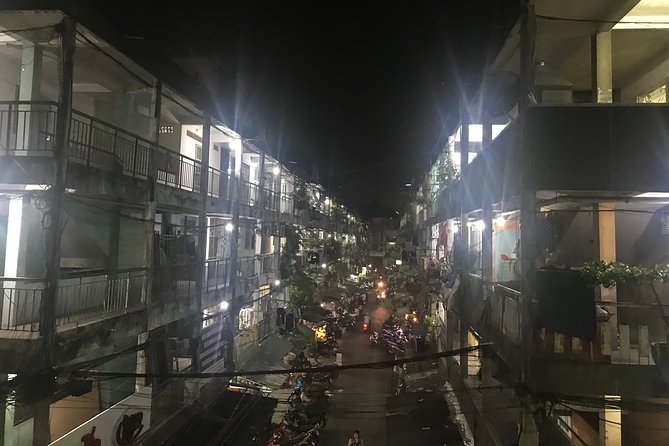 Private Saigon Night Food Tour by Scooter - Stop three: Ho Thi Ky Flower Market at night