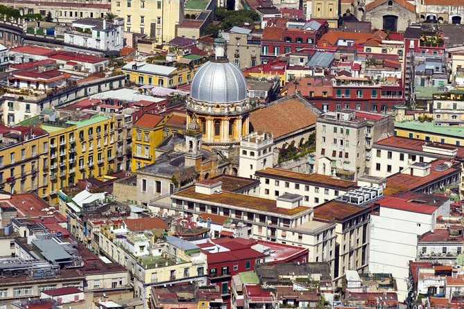 Private Sightseeing Tour in Naples by Vespa - Why a Vespa is the right key to Naples