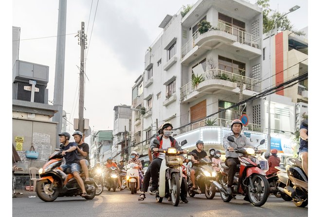 Private Street Food Tour by Scooter in Ho Chi Minh City - A Vietnamese local pub experience