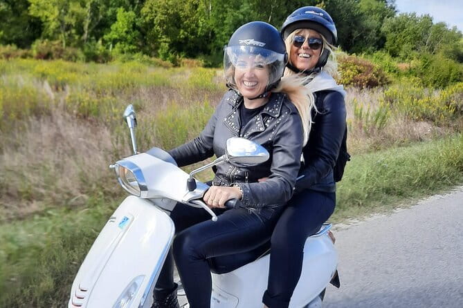 Private Tuscany Vespa Tour - Leaving Florence for the Chianti hills