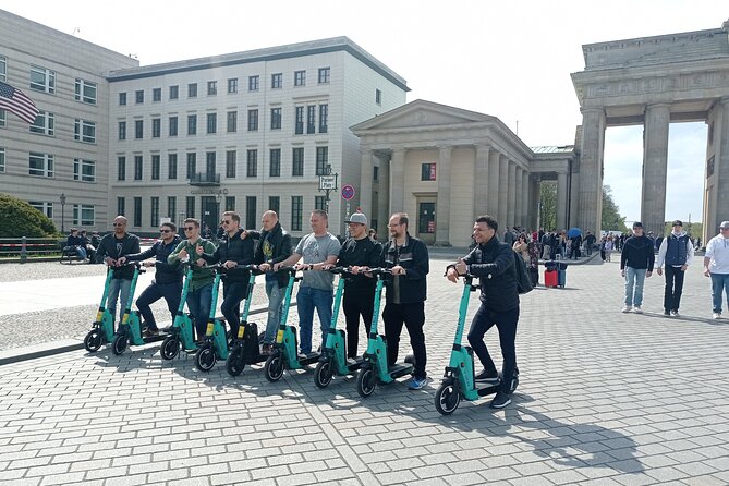 Private Up to 12 Guests-ONE RICKSHAW, E-Bikes, E-Scooters - Why the mixed transport setup matters