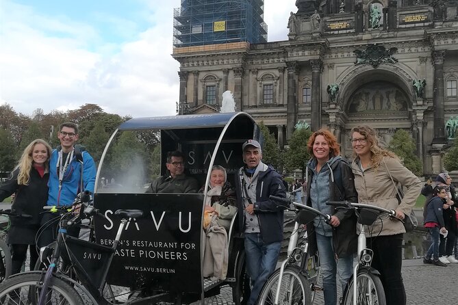 Private Up to 12 Guests-ONE RICKSHAW, E-Bikes, E-Scooters - Checkpoint Charlie and the former Wall line