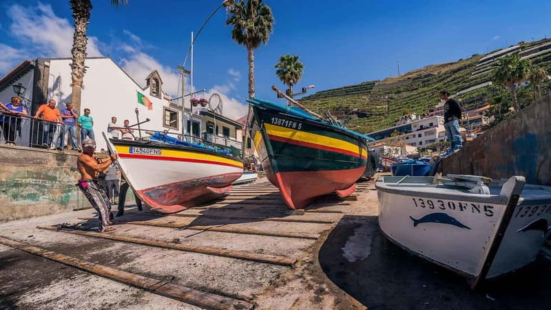 Private Vespa Tour Funchal & Câmara Lobos (3hrs) - The coastal ride to Câmara de Lobos
