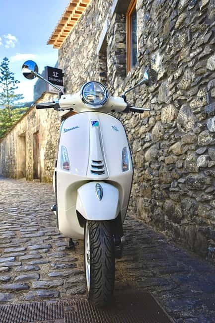 Private Vespa Tour Funchal & Câmara Lobos (3hrs) - Safety, licenses, and riding ability