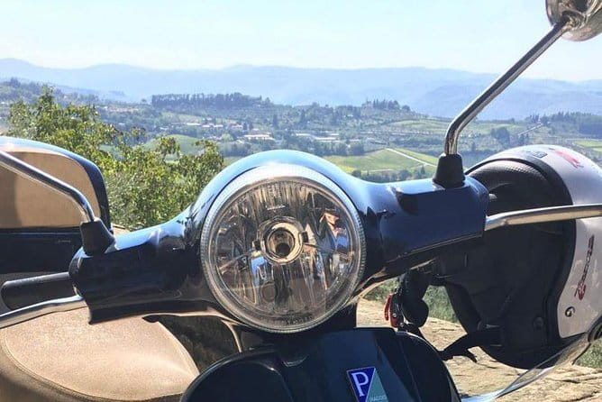 Private Vespa Tour in Chianti from Florence - Radda in Chianti, the first hour among vineyards