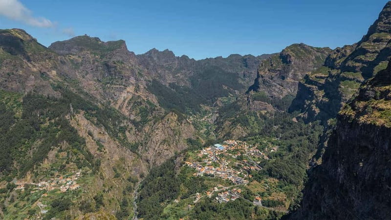 Private Vespa Tour Nun´s Valley,Câmara Lobos,CaboGirão(4hrs) - Starting in Funchal at Rua Princesa Dom Amélia