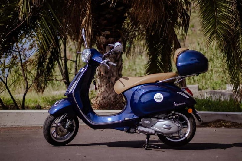 Private Vespa Tour Nun´s Valley,Câmara Lobos,CaboGirão(4hrs) - Cabo Girão and the 580-meter drop