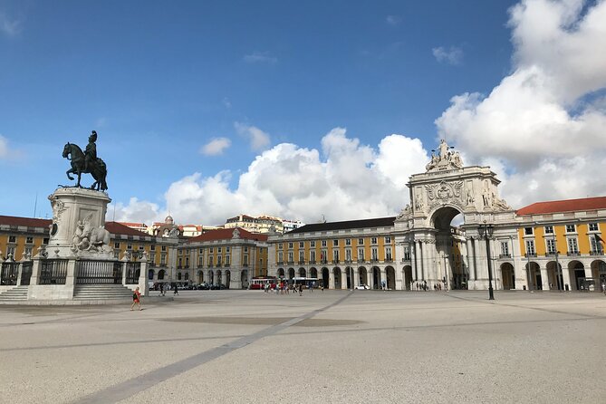 Rent a Scooter in Lisbon | Explore Freely with a Honda PCX - Four hours, one day, or a full week
