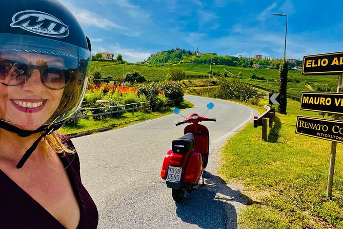 Rent a vintage Vespa for a whole day in Alba - Fuel, insurance, and roadside help