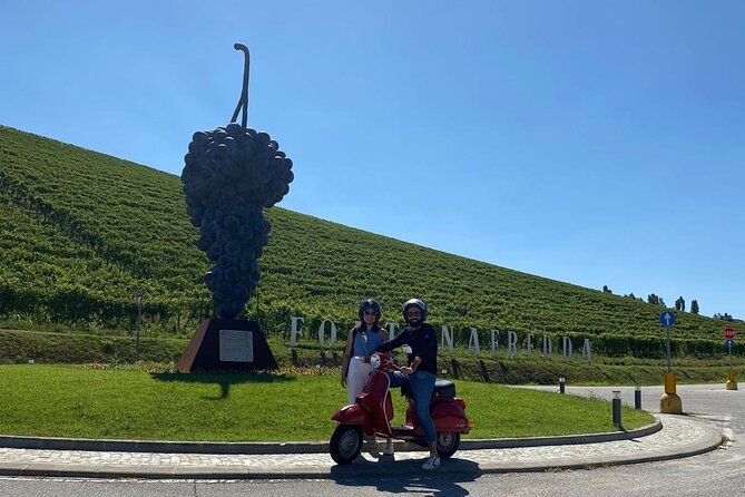 Rent a vintage Vespa for a whole day in Alba - Planning lunch and stops