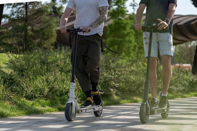 Rent E-Scooter Kick Start: Exploring Playa del Ingles & Maspalomas - Exploring Playa del Ingles on two wheels