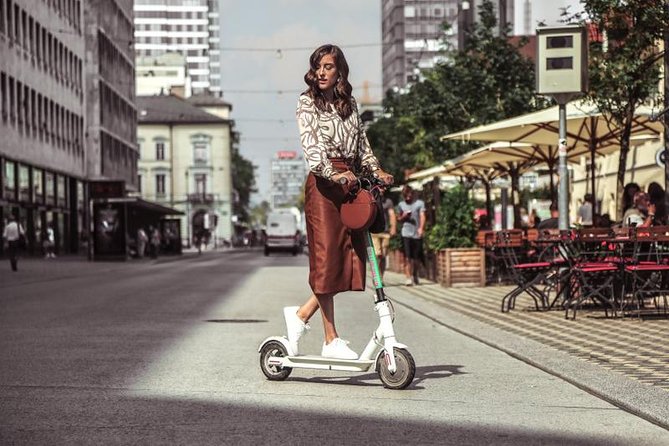 Rent Electric Scooter - Key points at a glance