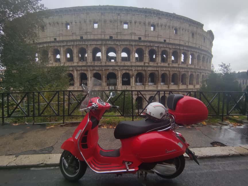 RENTA A VESPA - A practical day on two wheels