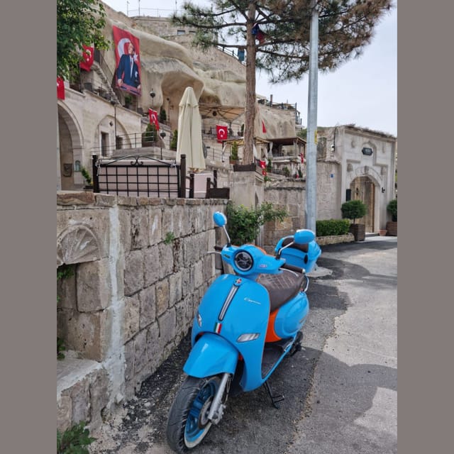 Rental Scooter Göreme - Starting at the Göreme office