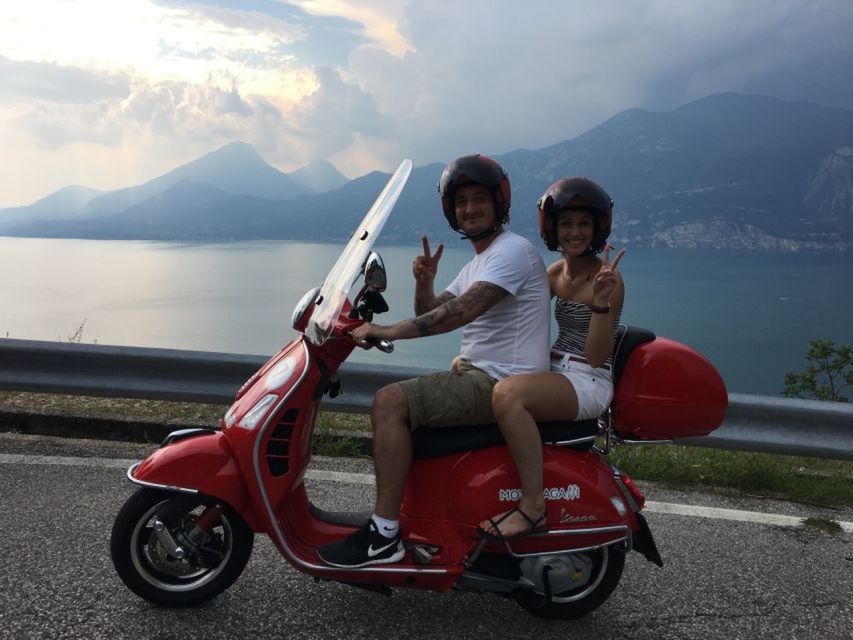 Riva del Garda: Lake Garda self-guided Vespa tour - Following the DGtalguide route