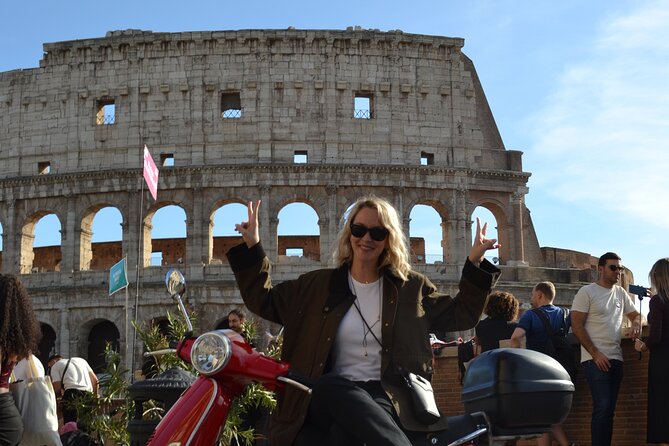 Roma Vespa Tour & Traditional Roman Food and Extras - Who should book this experience?