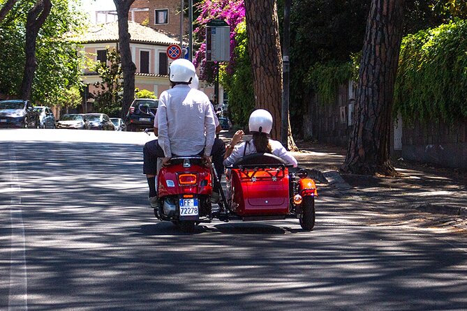Rome 3 hours Vespa Sidecar Private Tour with Gelato - Trastevere and the Jewish Ghetto