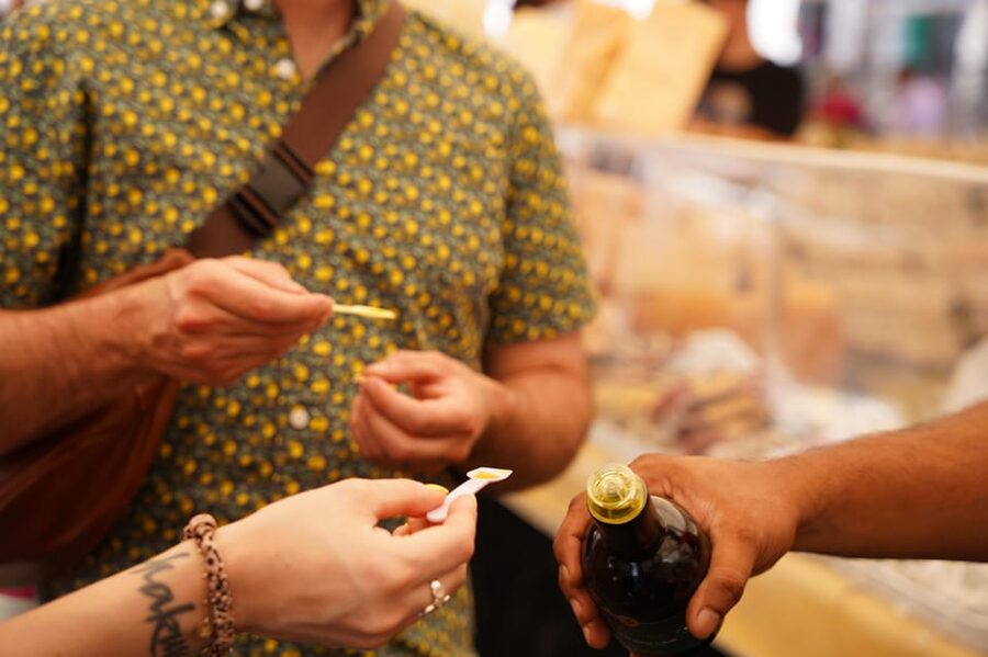 Rome: Guided City Food Tour by Vespa and Tastings - How long the tour feels in practice