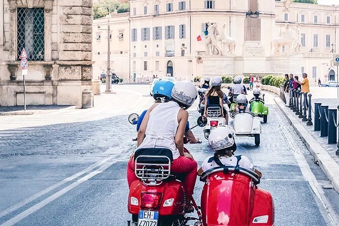Rome Morning Vespa Sidecar Tour in Rome with Cappuccino - Piazza Venezia and the monument to Victor Emmanuel II