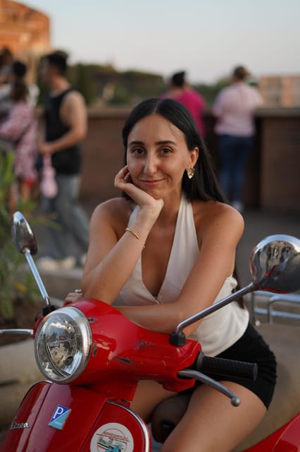 Rome: Photography services by Vespa with Aperol Spritz - Fontana dell’Acqua Paola adds a dramatic fountain stop