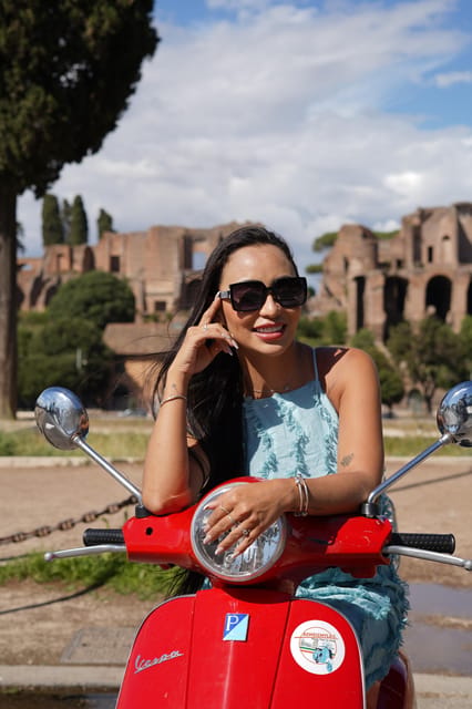 Rome: Photography services by Vespa with Aperol Spritz - Janiculum Hill and the Aperol Spritz