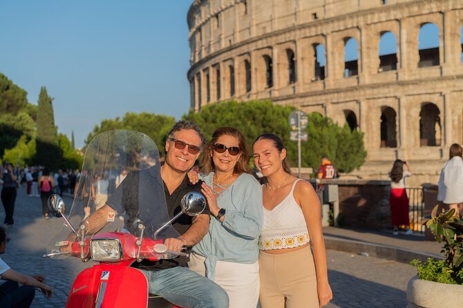 Rome: Private Vespa Tour and Professional Photoshoot - What the photographer adds