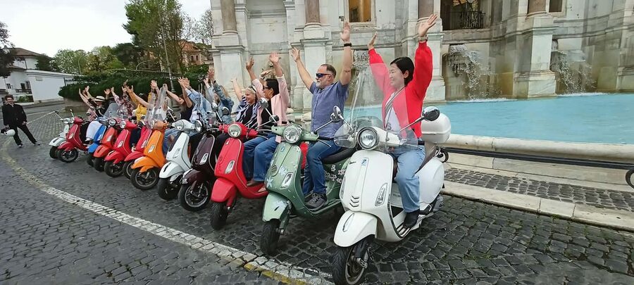 Rome: Ride as a Passenger on a Vespa on Guided City Tour - What the 90 minutes feel like