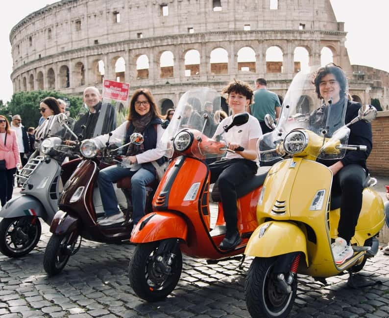 Rome’s Must-See Spots on Vespa (No Driving Needed) - Pickup, helmets, and the first minutes on the road