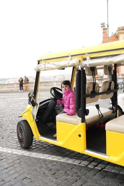 Rome Vespa Experience with Professional Photoshoot - Starting at Via del Colosseo, 31