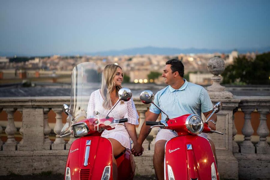 Rome: Vespa Photo Tour with City Center Pickup - The Colosseum: Rome’s grand opening view