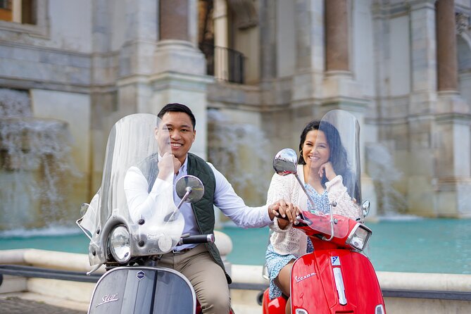 Rome Vespa Scooter Tour with Professional Photographer - Circus Maximus and the old spectacle route