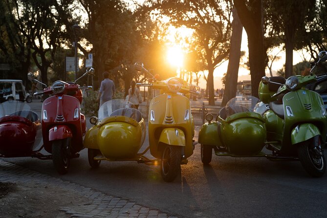 Rome Vespa Sidecar Tour — 90-Minute City Highlights Tour - Villa Borghese for a 15-minute pause