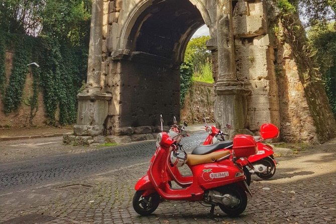 Rome Vespa Small Group Sightseeing Tour, 3 Hour Experience - The Pantheon and Trevi Fountain