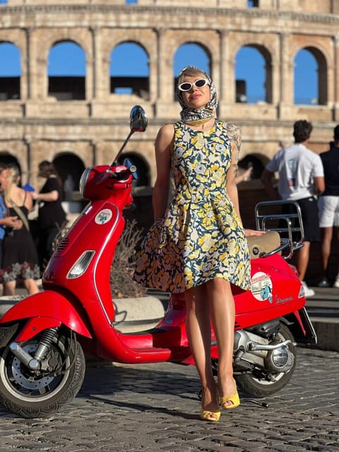 Rome: Vespa Tour & Professional Photoshoot - Key points at a glance