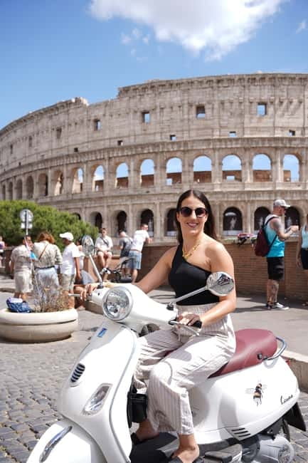 Rome Vespa Tour: Spirit of the Jubilee - Orange Garden and Santa Sabina on the Aventine