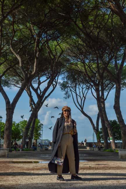 Rome: Vespa tour “When in Rome” with Dessert and Photography - The sunset view from Gianicolo Hill