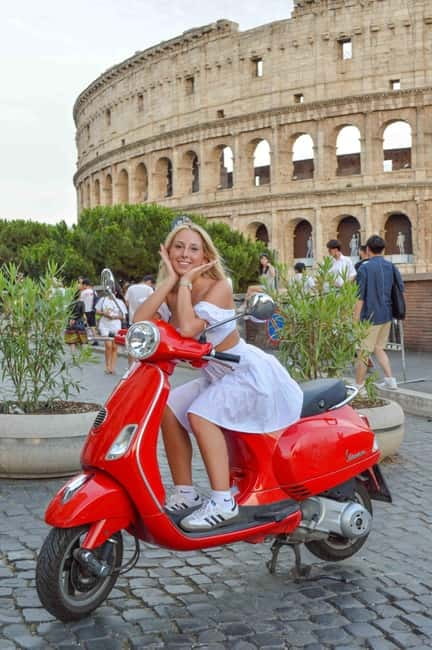 Rome: Vespa tour “When in Rome” with Dessert and Photography - What the guides add to the ride