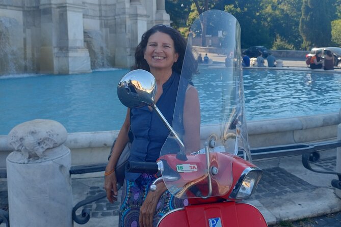 Rome Vespa tour with Pro Photographer - Janiculum Hill and Rome from above