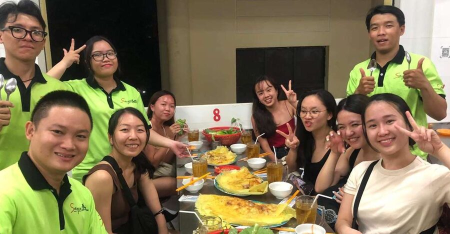 Saigon: Night Sightseeing And Street Food Tour By Vespa - First stop: grilled pork vermicelli and spring rolls