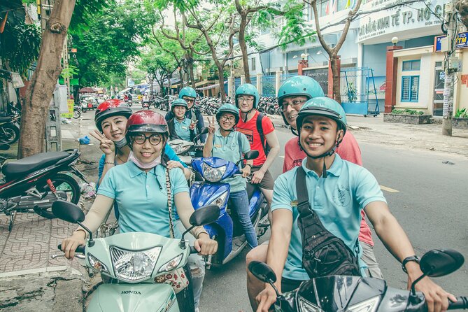 Saigon Sightseeing & Street Food Tour By scooter with Student - Why a scooter is the right way to see Saigon