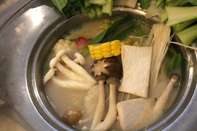Saigon Vegetarian Tour by Motorbike and Scooter - First stop: vegetarian noodles or spring rolls