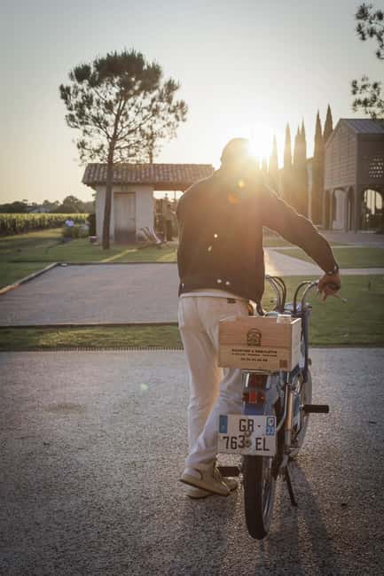 Saint-Emilion: Vintage moped rides and tours - Should you book the Saint-Émilion moped tour?