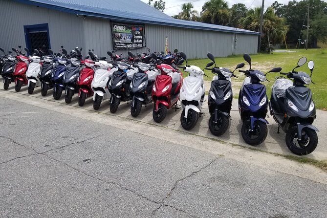 Savannah Scooter and Trike Rental with Helmet - Seeing Savannah from the street