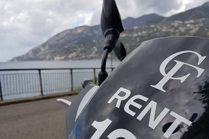 Scooter rental on the Amalfi Coast - Who will get the most from this ride