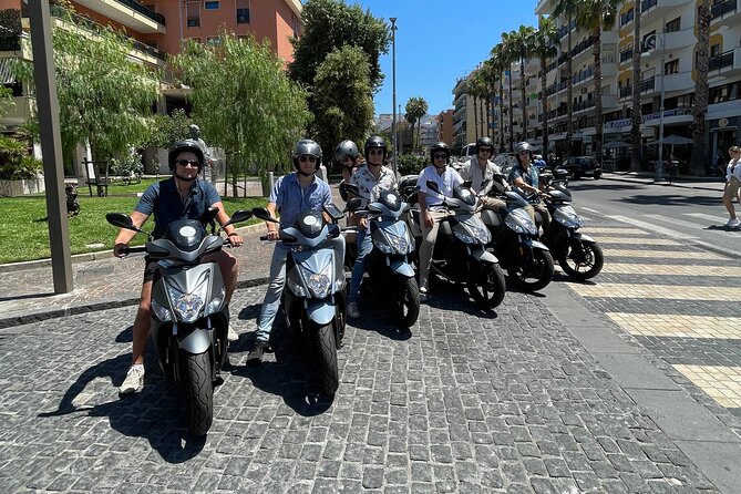 Scooter Rental to Visit Sorrento, Amalfi Coast, Positano and More - What comes with the 125cc scooter