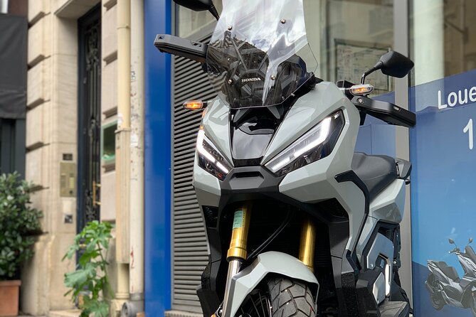Scooter rental X-ADV Honda 2023 (A2 license) Paris - Picking Up at 2 Rue Michel Chasles